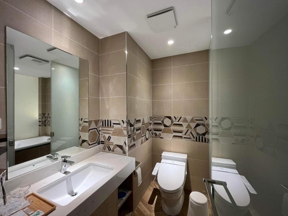 Bentley Hotel Zhongli Extérieur photo
