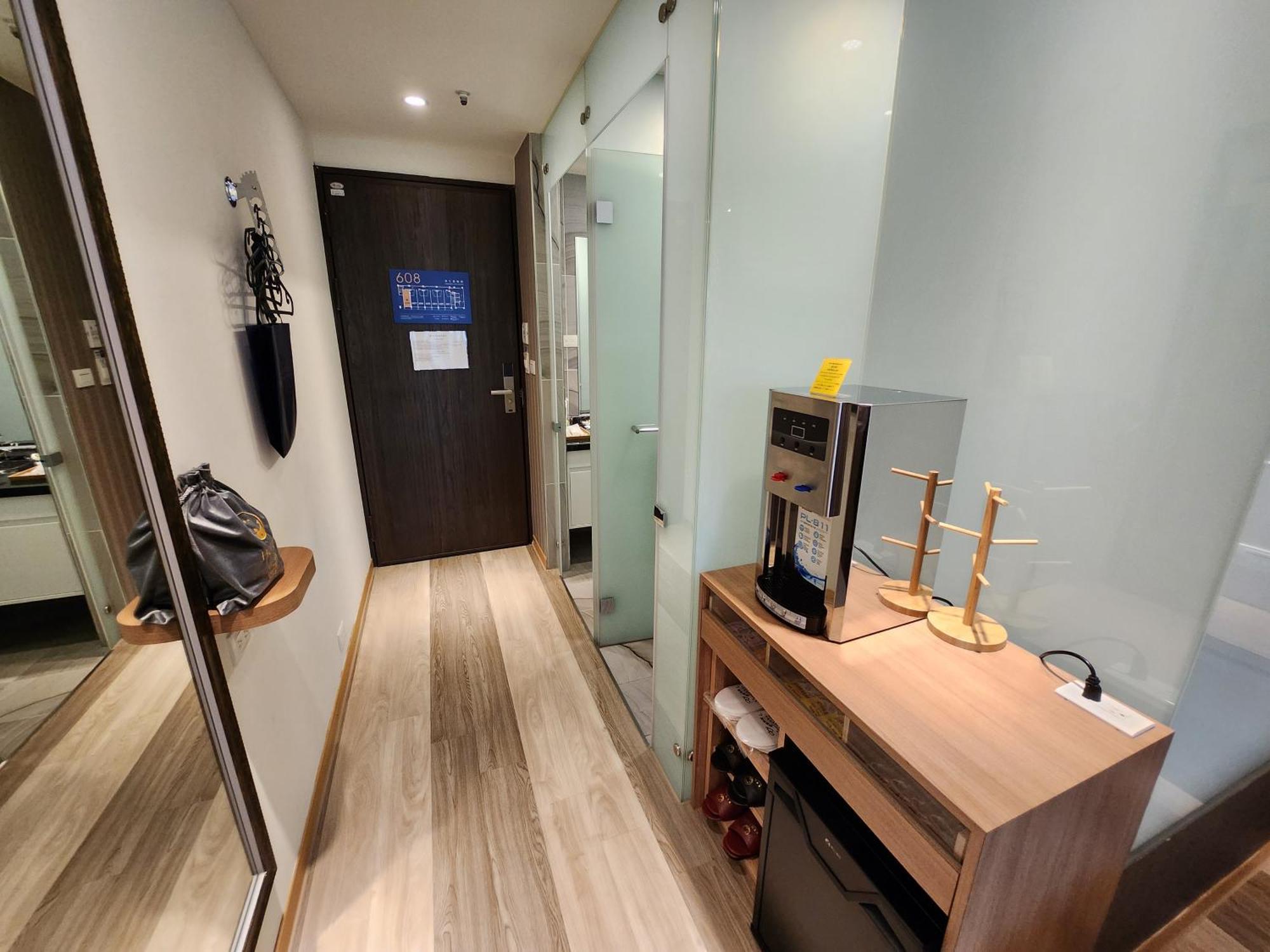 Bentley Hotel Zhongli Extérieur photo
