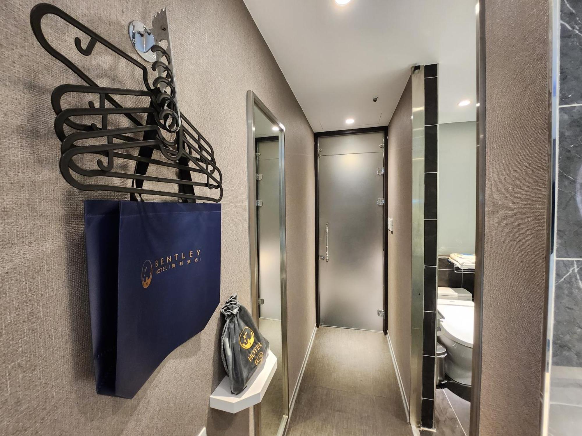 Bentley Hotel Zhongli Extérieur photo