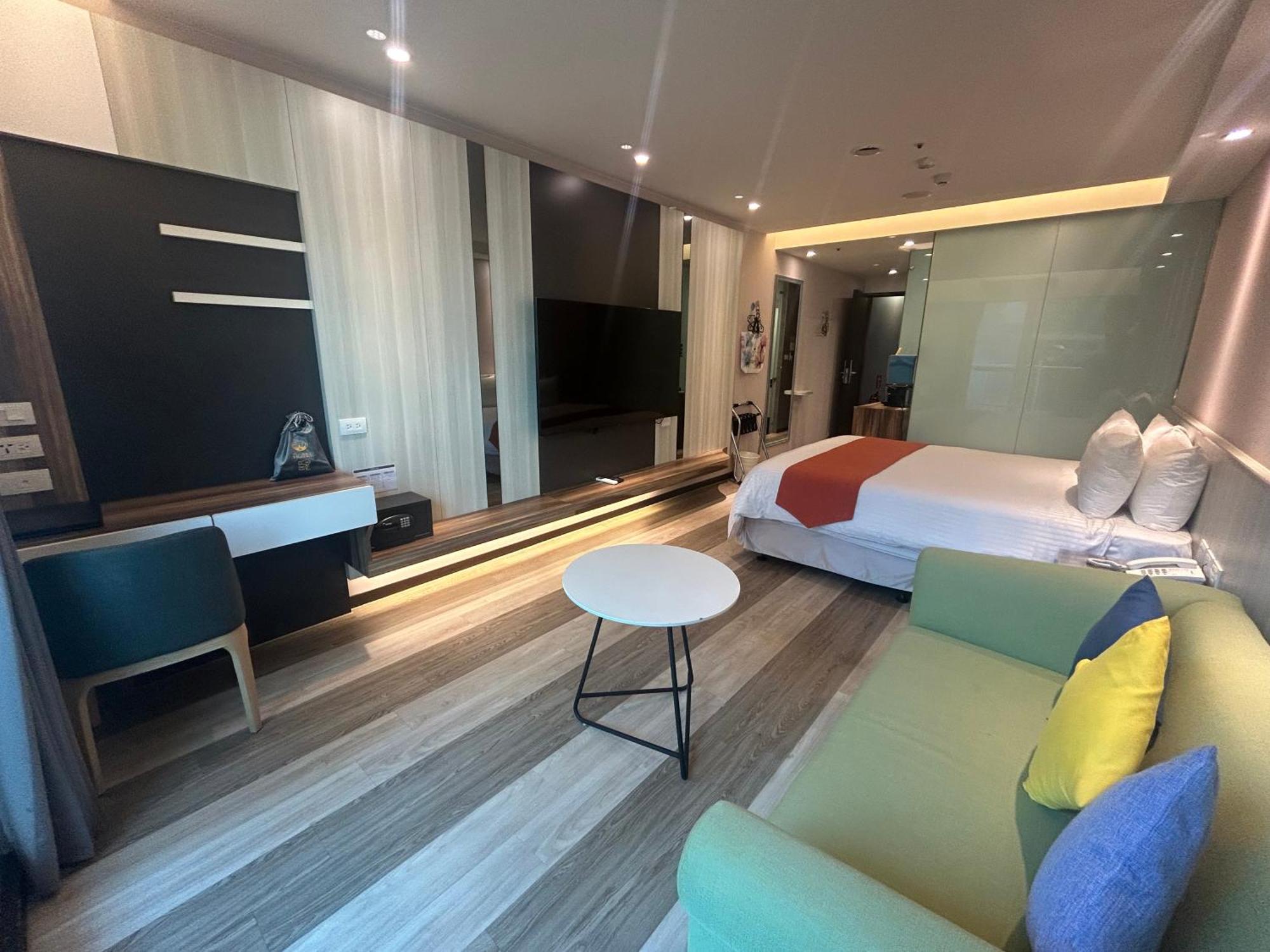 Bentley Hotel Zhongli Extérieur photo